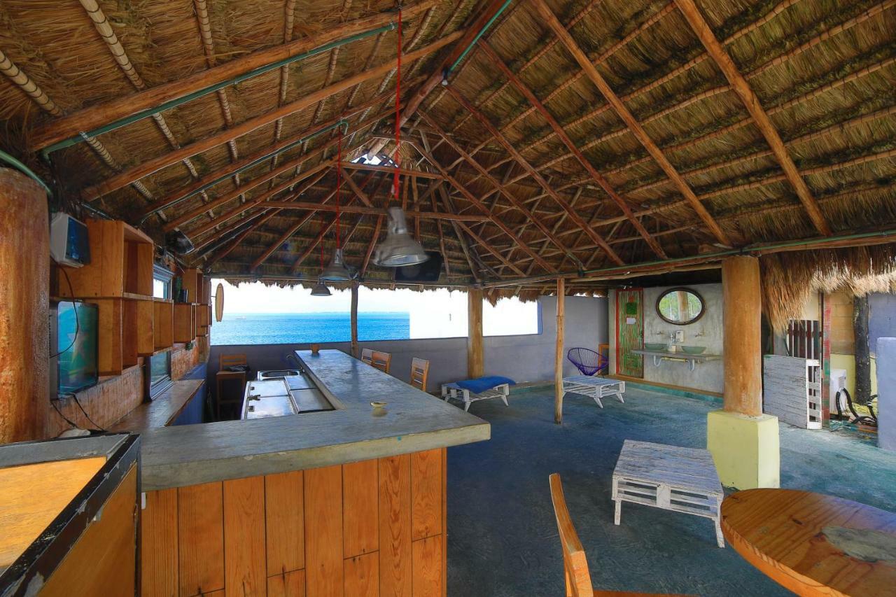 Les Trois Singes - Friendly Hostel Hostal Isla Mujeres